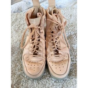 Nike Women's SF AF1 Mid Air Force 1 Boots Orange Quartz
